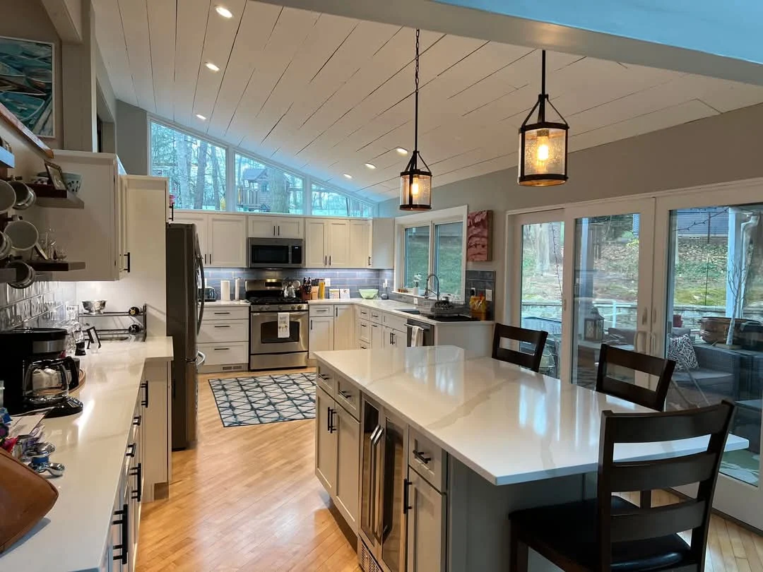 Shiplap ceiling kitchen with lantern pendant lights